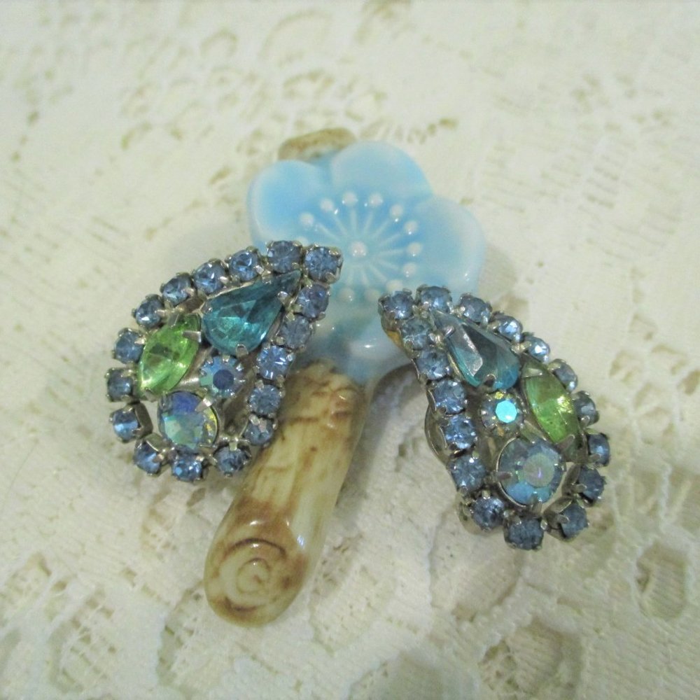 50s/60s Blue & Green Paisley Earrings